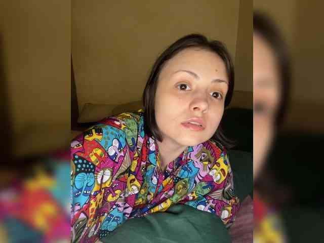 SilverSaya webcam