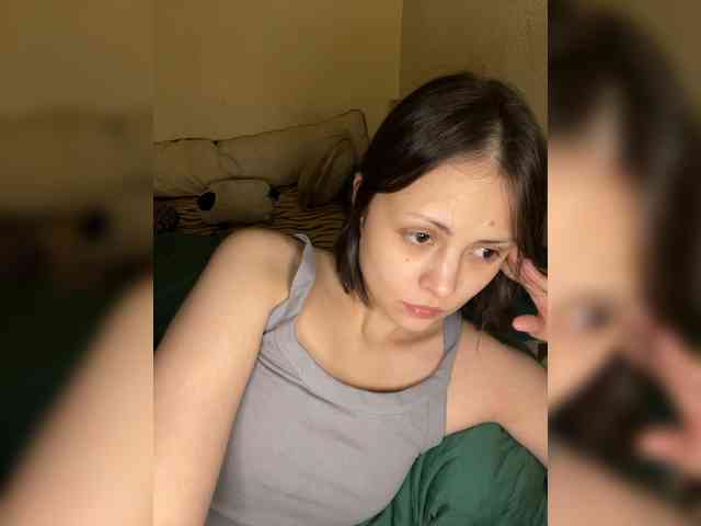 SilverSaya webcam