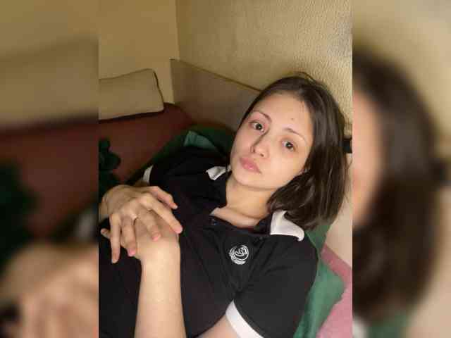 SilverSaya webcam