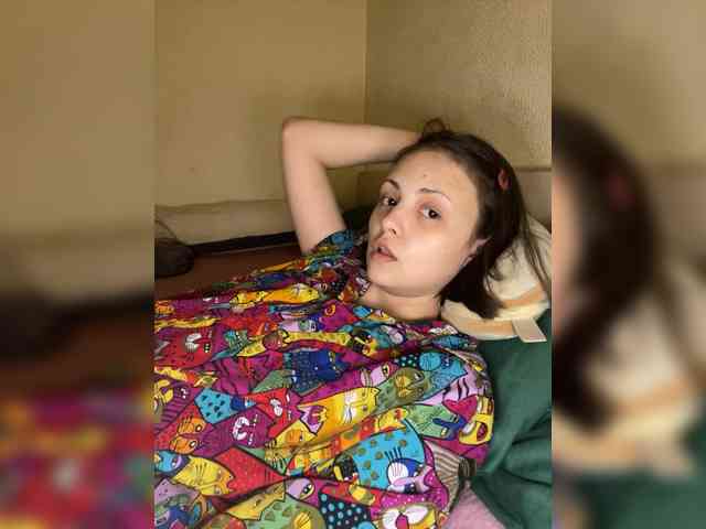 SilverSaya webcam