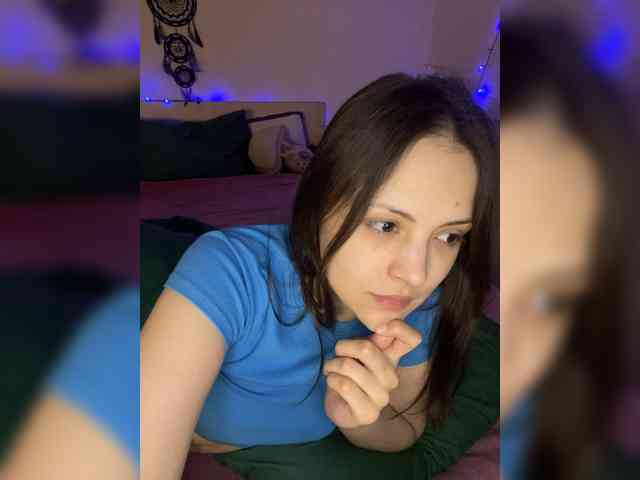 SilverSaya webcam