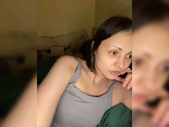 SilverSaya webcam