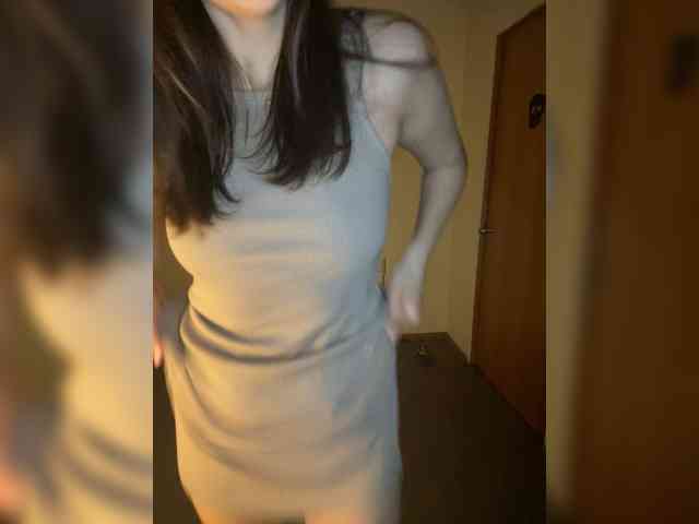 SilverSaya webcam