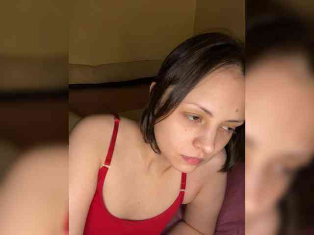 SilverSaya webcam