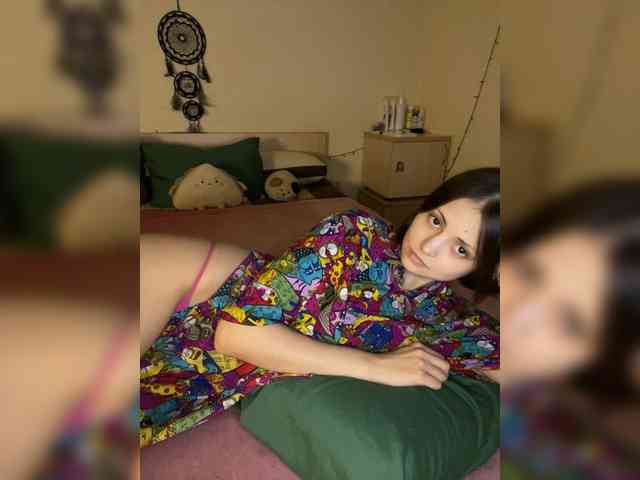 SilverSaya webcam