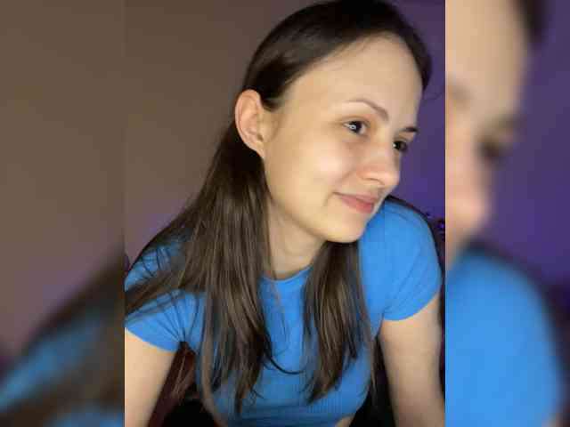 SilverSaya webcam