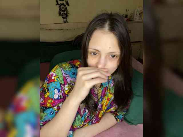 SilverSaya webcam