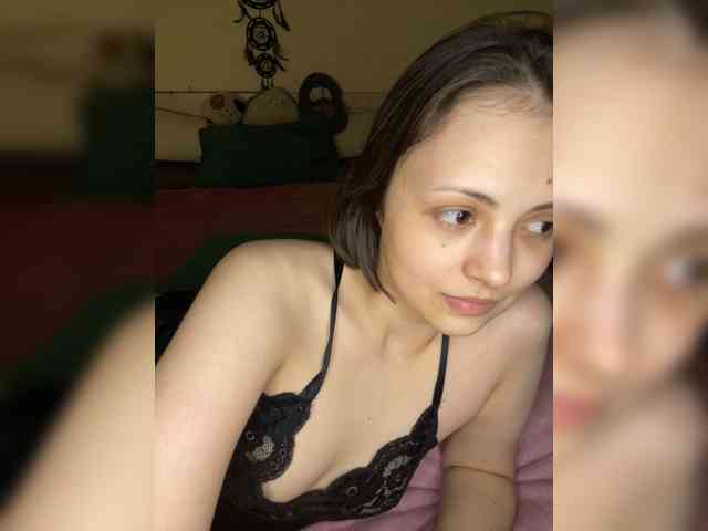 SilverSaya Sex Cam Show