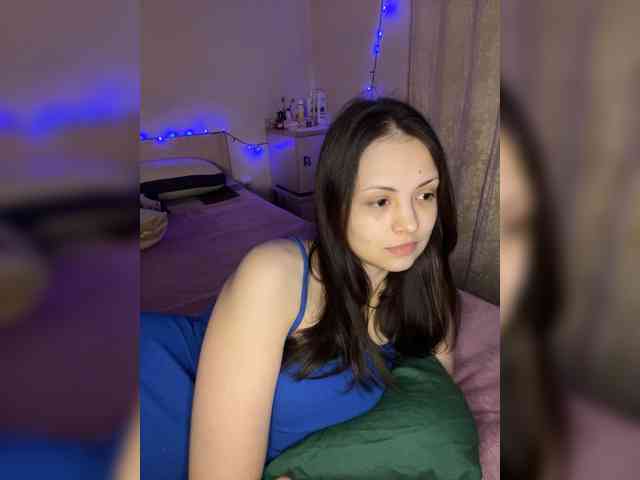 SilverSaya webcam