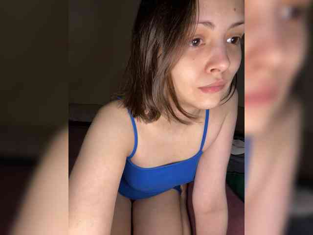 SilverSaya webcam