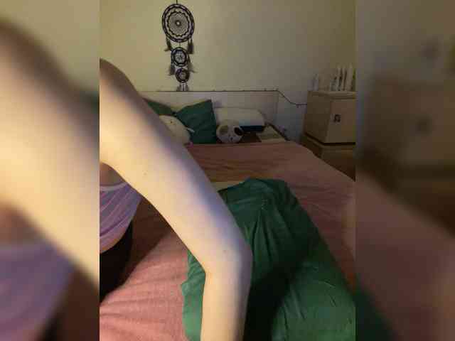 SilverSaya webcam