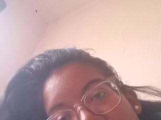 IndianBeaut's Live Webcam