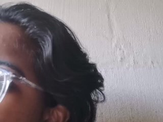 Live User Thumb