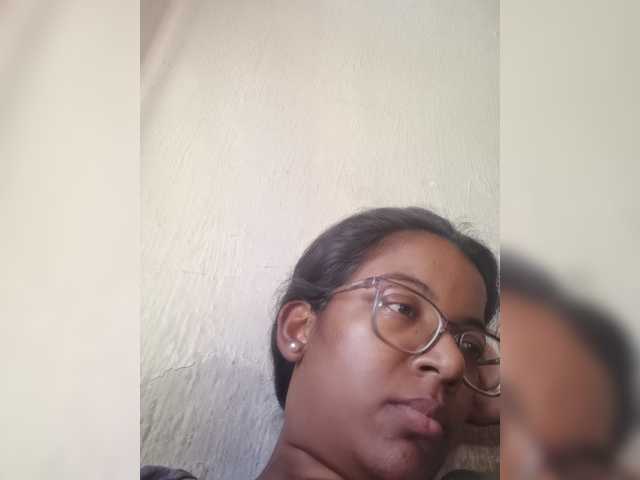 IndianBeaut live cam on BongaCams