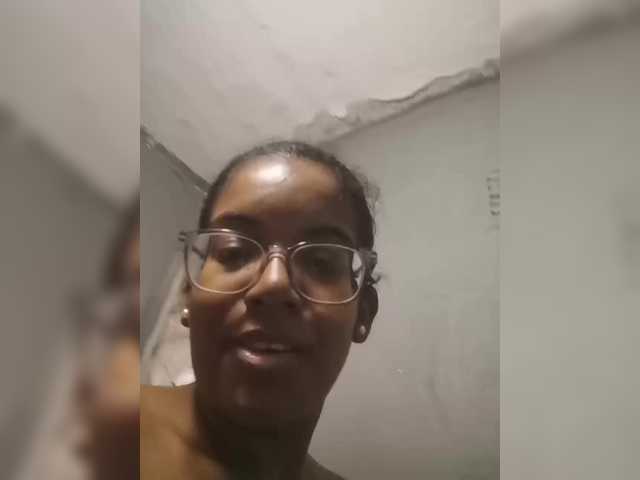 IndianBeaut live cam on BongaCams