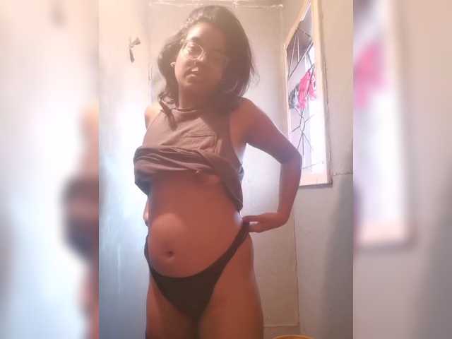 IndianBeaut live cam on BongaCams