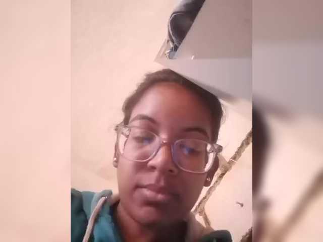 IndianBeaut live cam on BongaCams