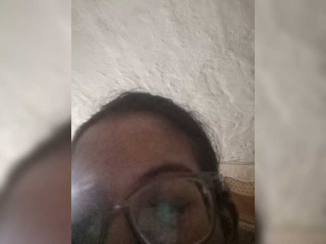 IndianBeaut live cam preview