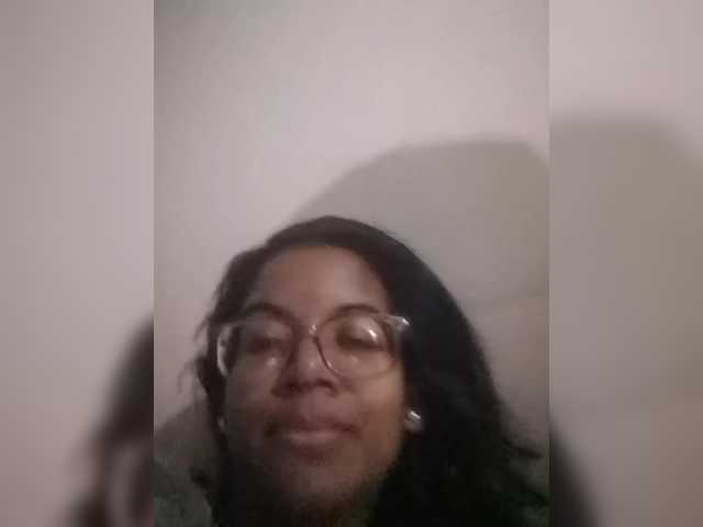 IndianBeaut live webcam show