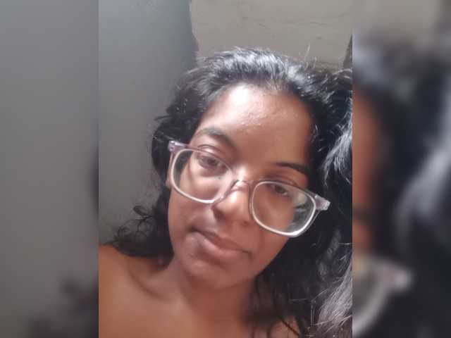 IndianBeaut live webcam show