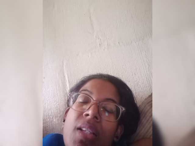 IndianBeaut's BongaCams show and profile