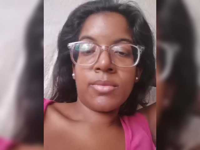 IndianBeaut live cam preview