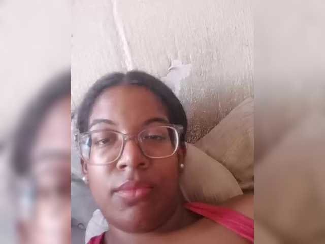 IndianBeaut, en vivo ahora en BongaCams