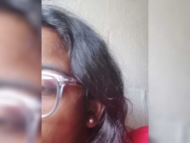 IndianBeaut live cam on BongaCams