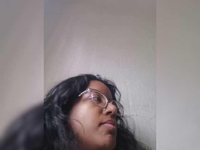 IndianBeaut's BongaCams show and profile