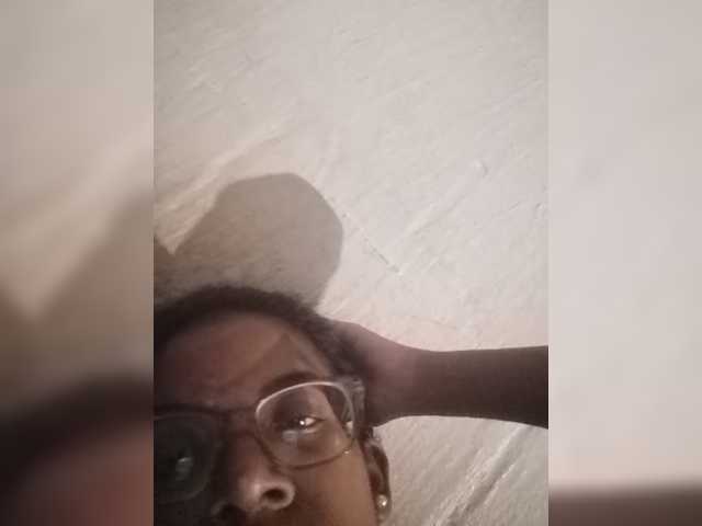 IndianBeaut live cam
