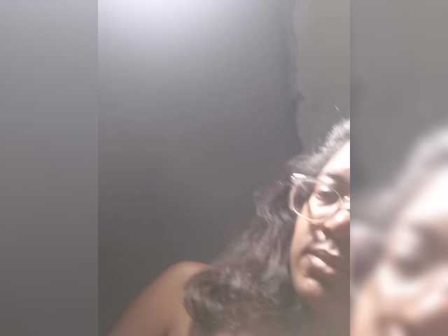 IndianBeaut live cam on BongaCams