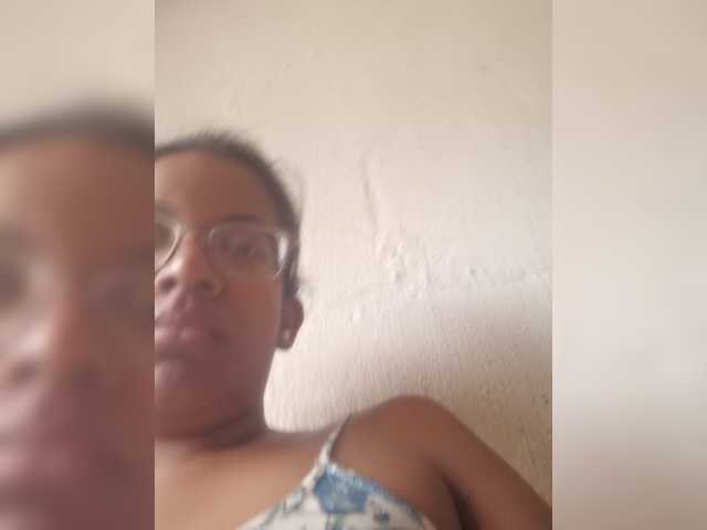 IndianBeaut, en directo ahora en BongaCams