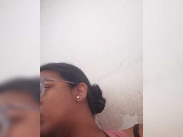 IndianBeaut live cam on BongaCams