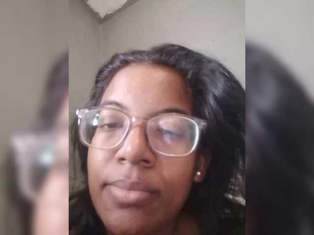 IndianBeaut live webcam show