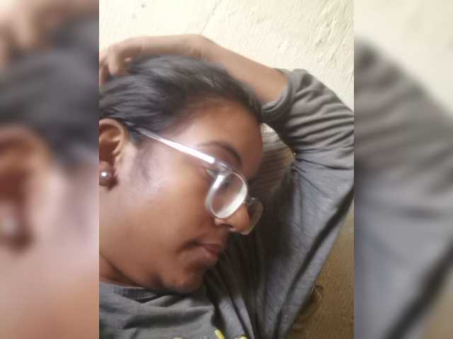 IndianBeaut live cam on BongaCams