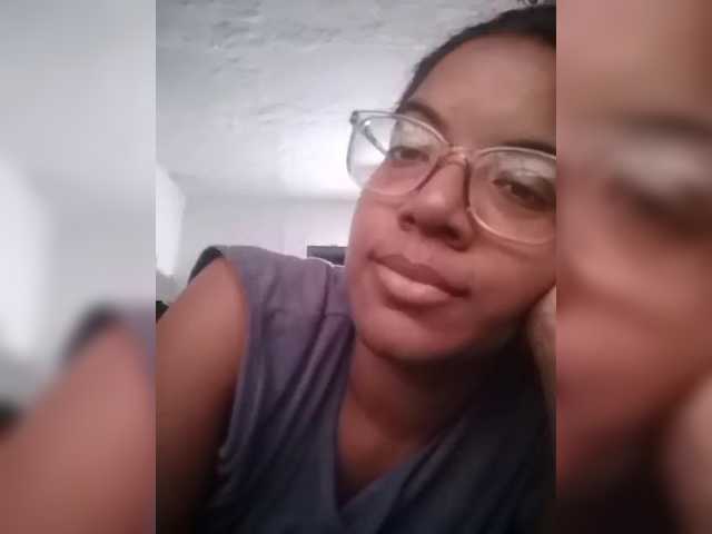 IndianBeaut, en vivo ahora en BongaCams