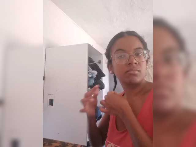 IndianBeaut live cam on BongaCams