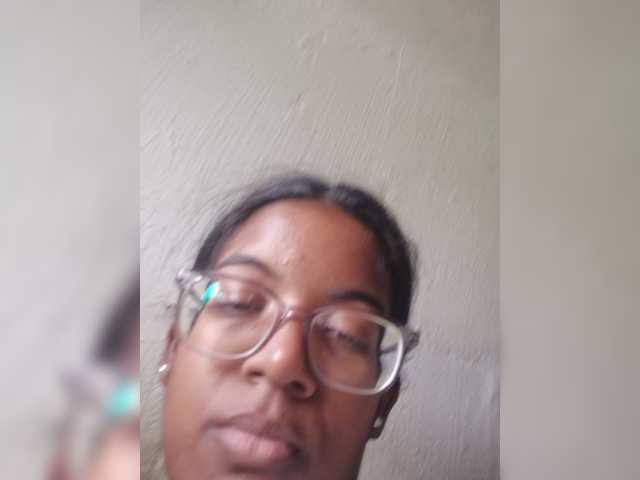 IndianBeaut live cam on BongaCams