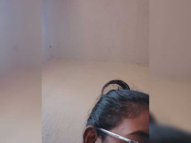 IndianBeaut live cam on BongaCams