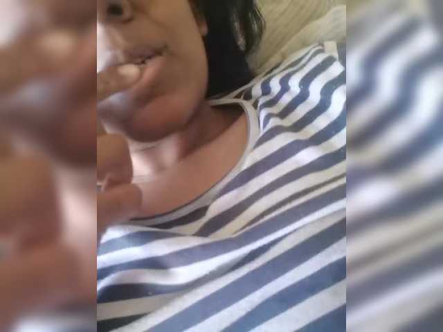 IndianBeaut live webcam show