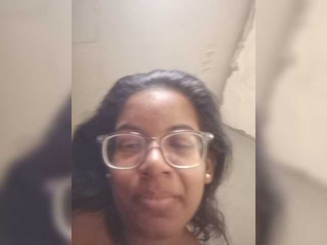 IndianBeaut live webcam show