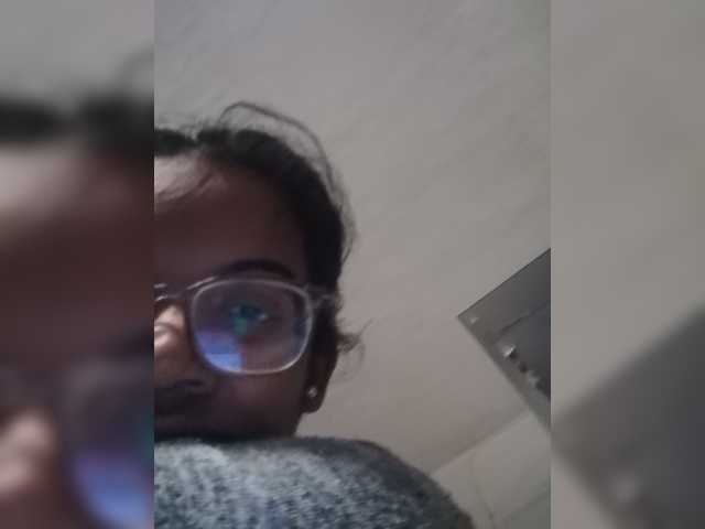 IndianBeaut live cam on BongaCams