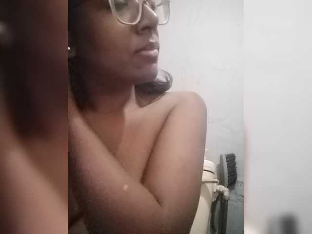 IndianBeaut live cam on BongaCams