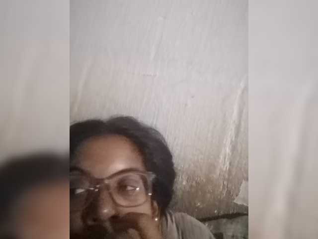 IndianBeaut live cam on BongaCams