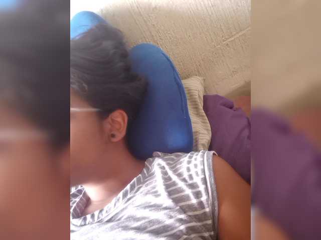 IndianBeaut's BongaCams show and profile