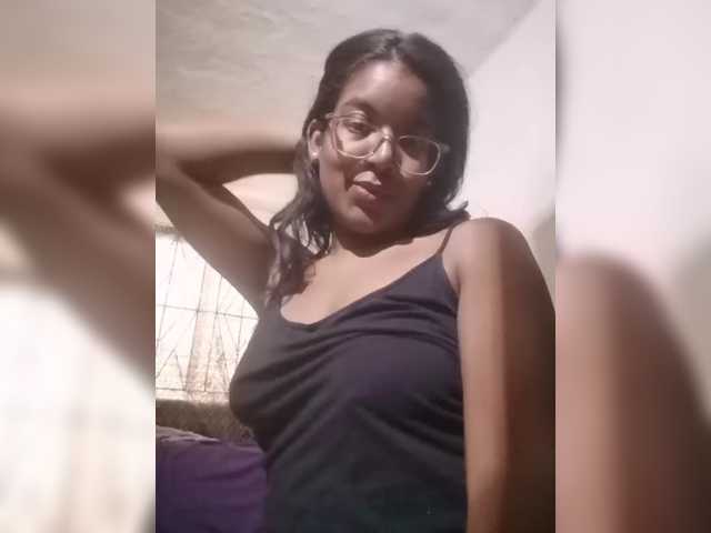 IndianBeaut live cam on BongaCams