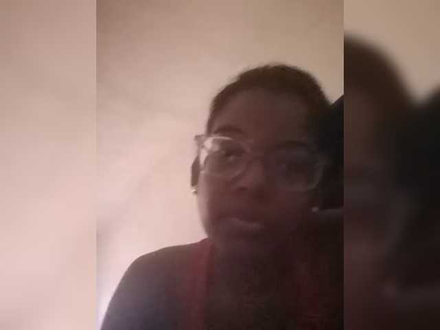IndianBeaut, en directo ahora en BongaCams