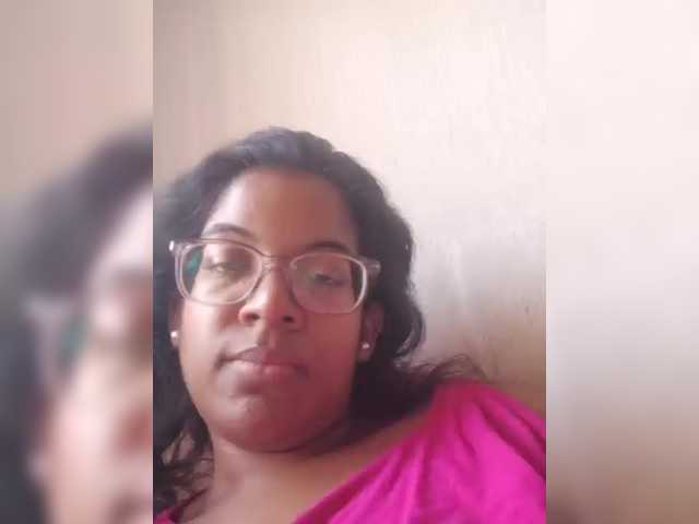 IndianBeaut live cam on BongaCams
