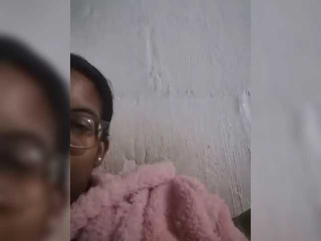 IndianBeaut live cam on BongaCams