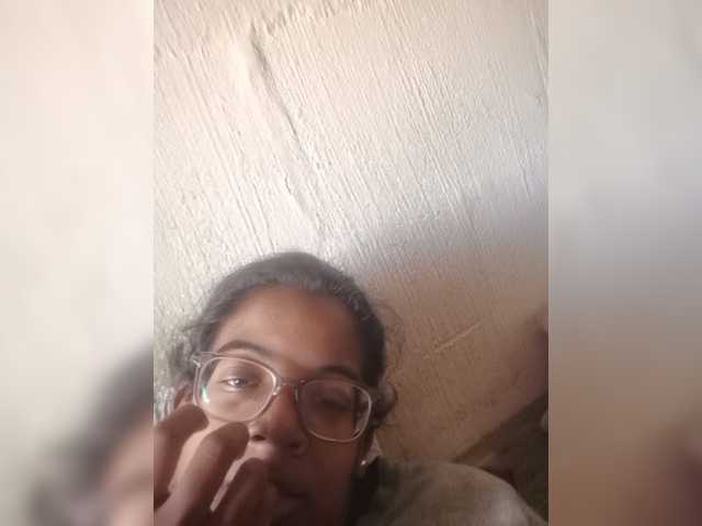 IndianBeaut live cam on BongaCams